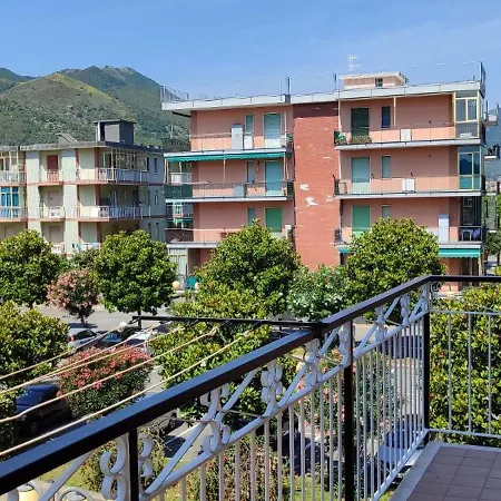 Apartment Al Pepe Rosa Di Borghetto Borghetto Santo Spirito