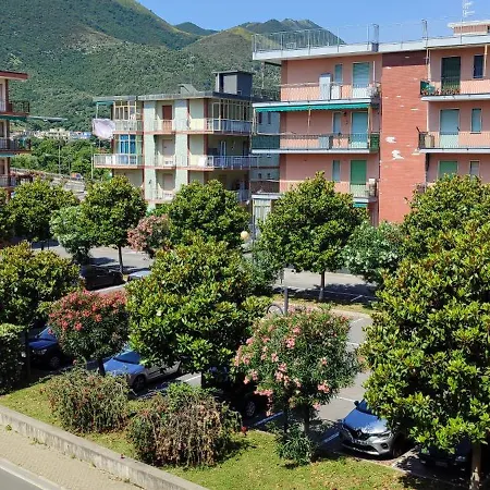 Al Pepe Rosa Di Borghetto Lägenhet *